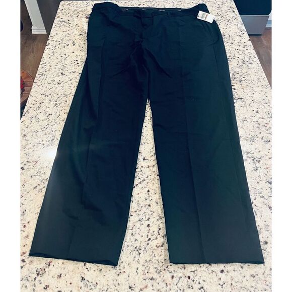 Van Heusen Men's Flex Straight Fit Flat Front Pant - Picture 2 of 5